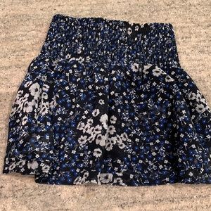 Black/white/blue floral mini skirt